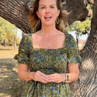 Looking for land in Liberty Hill? Thinking about building a custom home?

If either of those have been on your mind lately, let’s talk. 

Land and custom builds come with a lot of moving pieces, and having the right guidance early can make all the difference. I’m here to help you think it through, answer questions, and make a plan that actually fits your goals! 
.
:
#texasrealestate #customhome #libertyhill