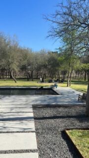 Spring Break so far! Anyone else having a slow spring break perfect for resetting? Trips to the nursery, ice cream runs, furniture shopping, golf tournaments and a little bit of work sprinkled in. Now I just need the sun to come back out!