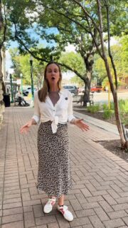 There’s just something special about being close to the Georgetown Square… morning coffee runs, weekend farmers markets, live music, and some of the best restaurants in town all just minutes away.

📍 1802 Hutto Rd, Georgetown

This charming home sits in an established neighborhood just off the Square, making it a great option for anyone who wants to live near downtown Georgetown or explore the potential of a short-term rental in a popular visitor area.

3 Bed | 2 Bath | 1,762 Sq Ft | Priced at $565,000

Whether you’re looking for a place to call home or thinking about an investment near one of the most loved spots in Georgetown, this one is definitely worth a look.

📲 Want to see it or learn more?�Jessica Murdock�512-744-8322
.
.
#georgetown #georgetownsquare #texasrealestate