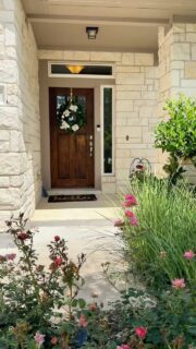 There is a reason so many people love calling Rancho Sienna home. From the scenic trails and parks to the community events and welcoming neighborhood feel, it’s a place that truly offers a lifestyle.

And right in the heart of it all sits 223 Volterra Cove, featuring a flexible floor plan with a main-floor primary suite, a versatile front flex space, a spacious loft upstairs, and a covered patio overlooking a peaceful, tree-lined backyard.

This one isn’t just about finding a house... it’s about finding a community you’ll love coming home to!

📍223 Volterra Cove | Georgetown, TX
.
:
#texasrealestate #homedorsale #georgetown #libertyhill